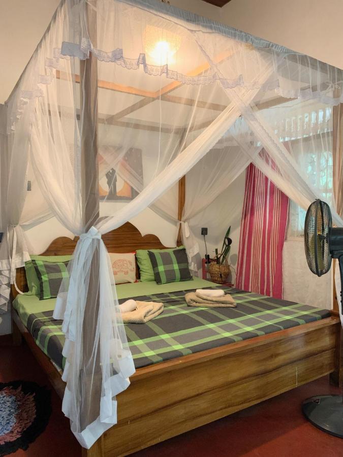 Sand Dollar House, Hiriketiya ديكويلاّ تين المظهر الخارجي الصورة